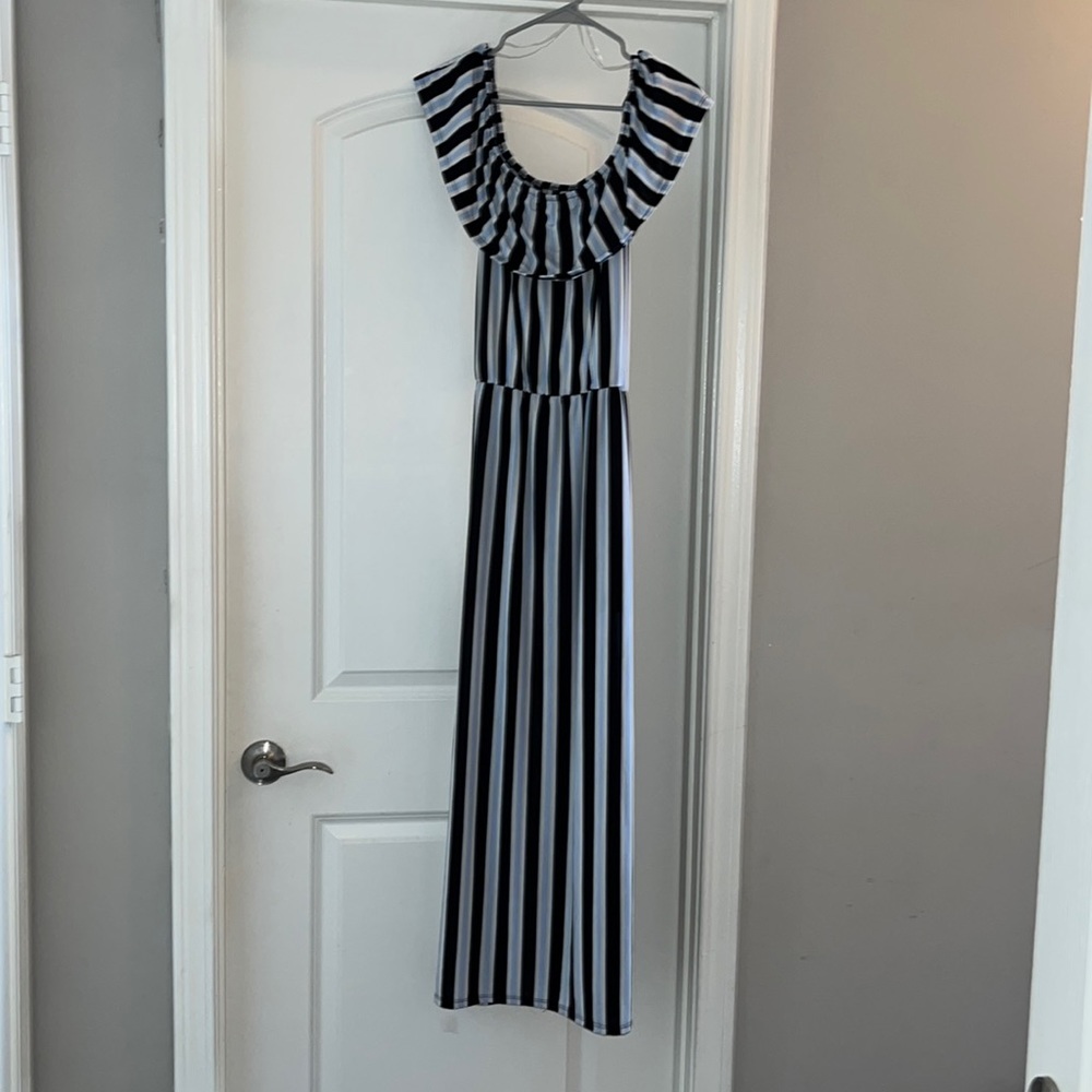 Striped jumpsuit.